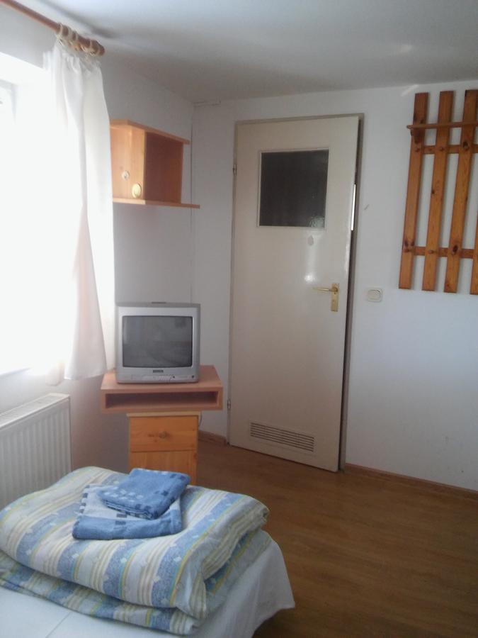 Motel Ararat Kolobrzeg Exterior photo