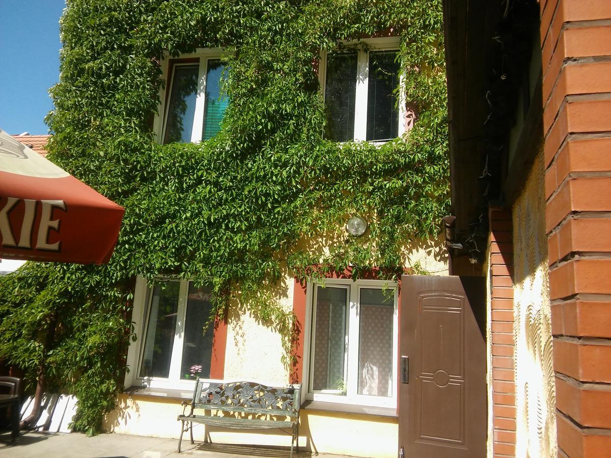 Motel Ararat Kolobrzeg Exterior photo